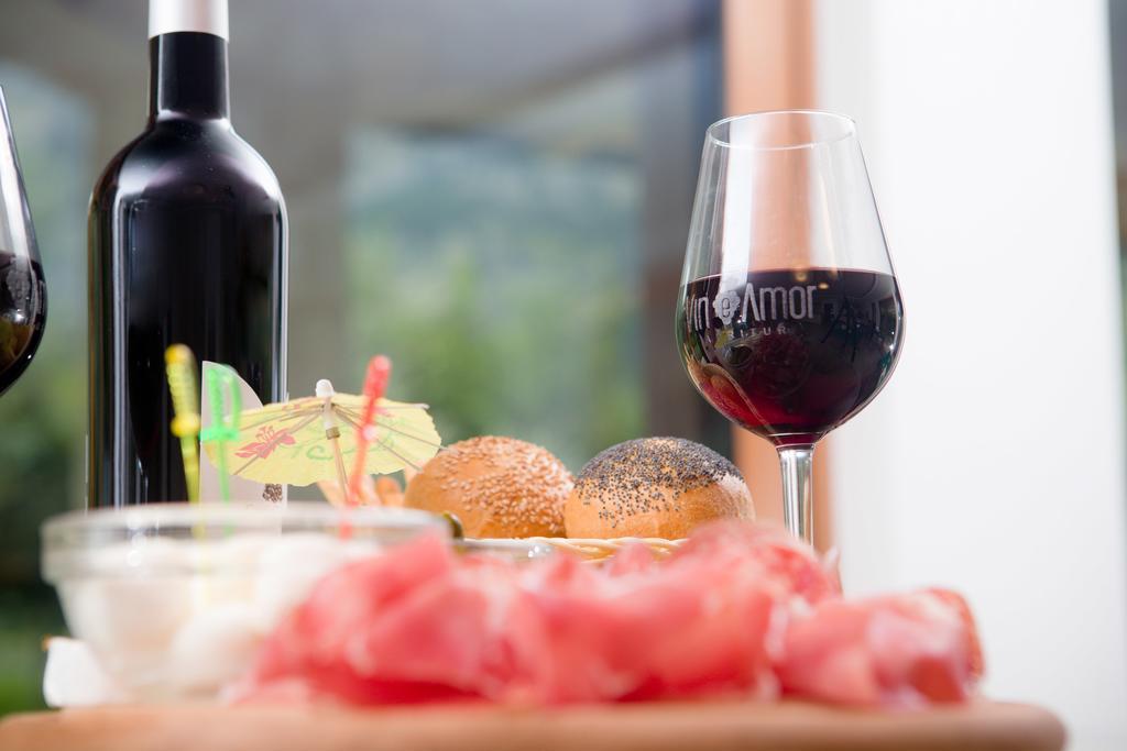 Agriturismo Vin E Amor Dro Ngoại thất bức ảnh